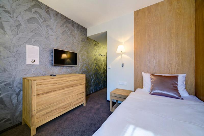 Hotel Restaurant Darwin Prague Ngoại thất bức ảnh