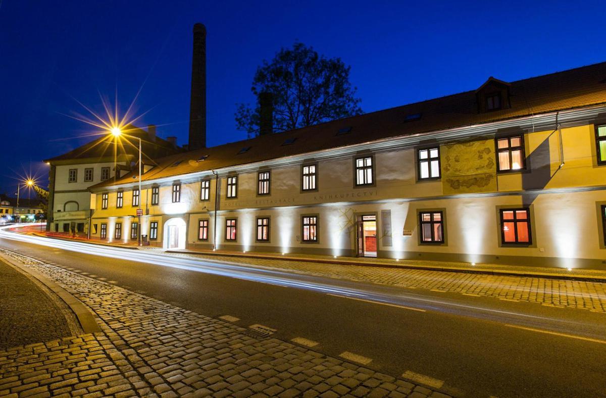 Hotel Restaurant Darwin Prague Ngoại thất bức ảnh