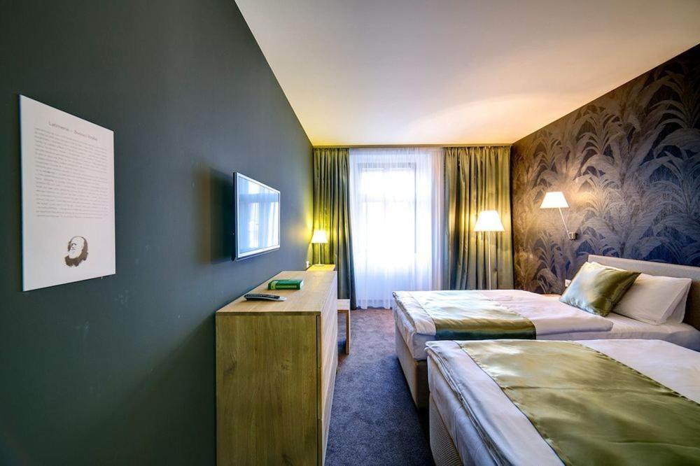 Hotel Restaurant Darwin Prague Phòng bức ảnh